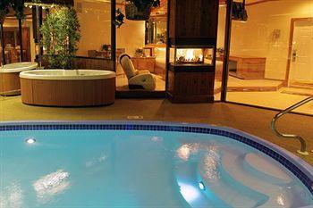 Sybaris Pool Suites Mequon Brown Deer Eksteriør billede