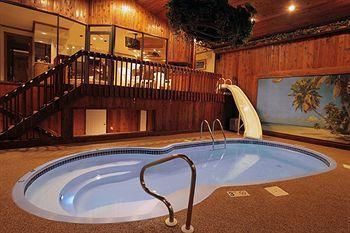 Sybaris Pool Suites Mequon Brown Deer Eksteriør billede